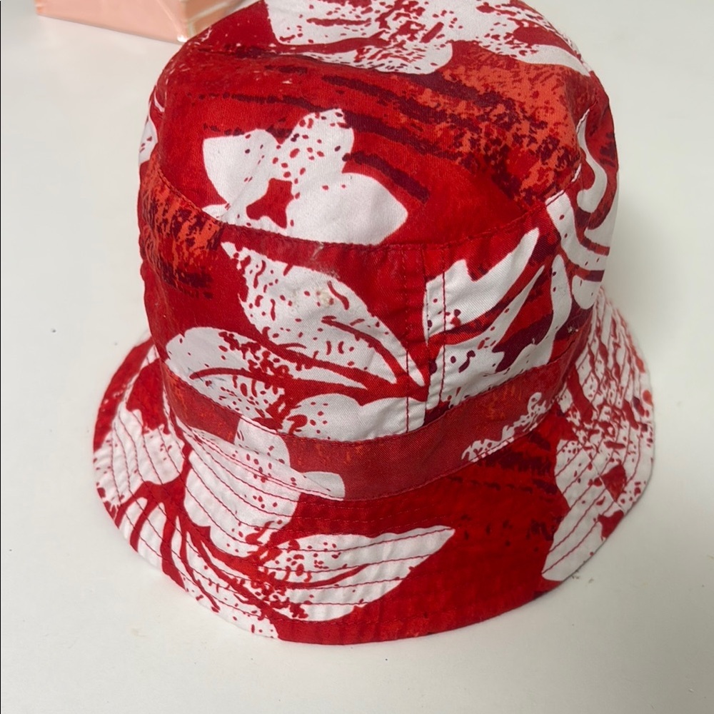 🟢10/$10 - beach hat